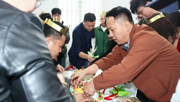 溫情共聚，歲末同歡 —興千田第4季度生日會&圣誕節(jié)日圓滿落幕8
